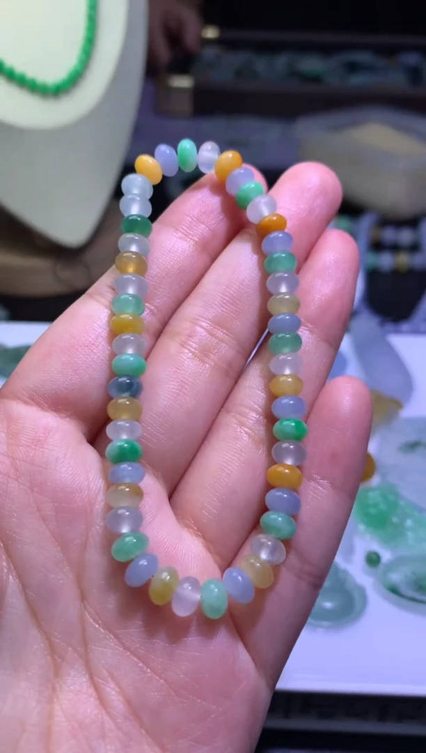 未镶嵌定制翡翠毛货