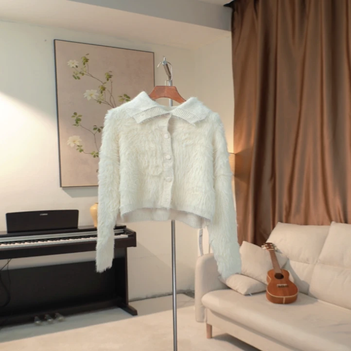 D156 秋冬短款柔软毛毛针织开衫女 20814