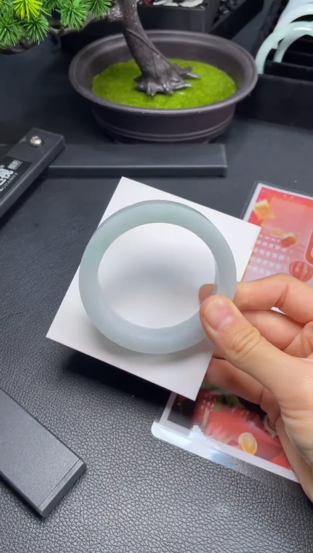 未镶嵌手镯定制翡翠定制手镯DZS/XCZB1