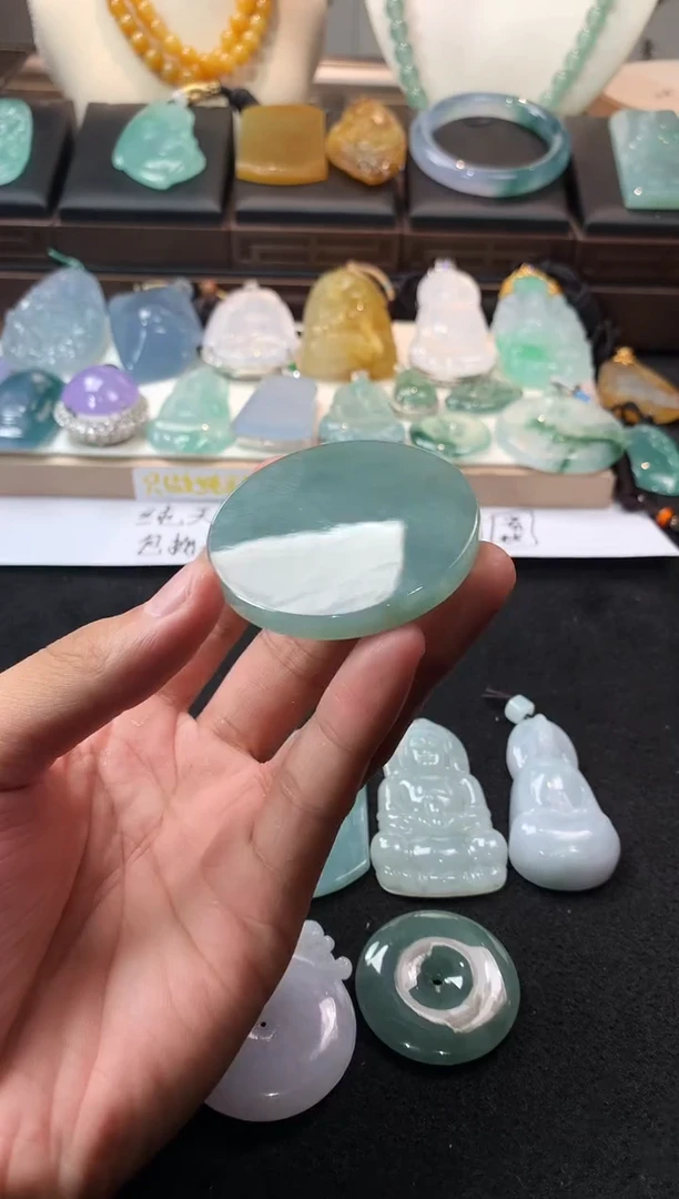 未镶嵌定制翡翠神**物3906毛货不退不换
