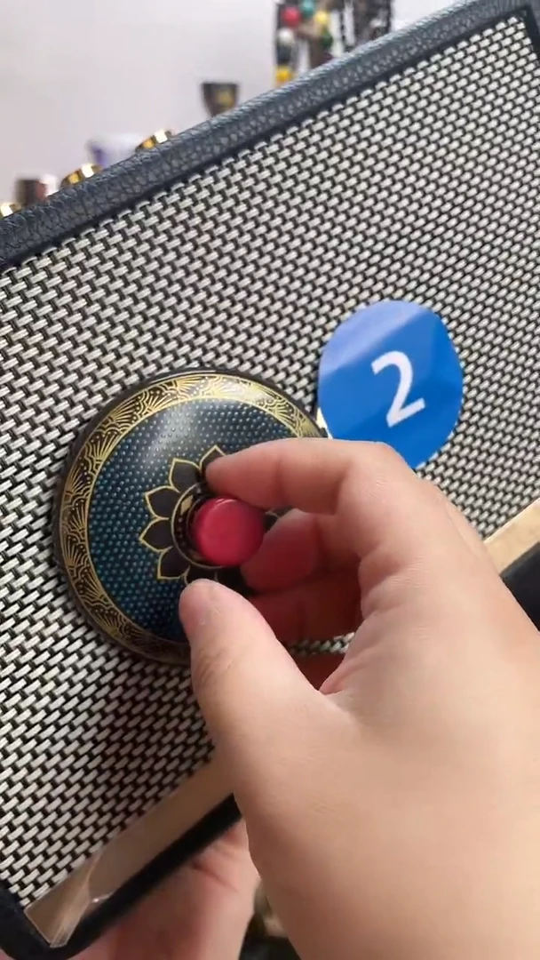 瓷片闪购商品 如图所示