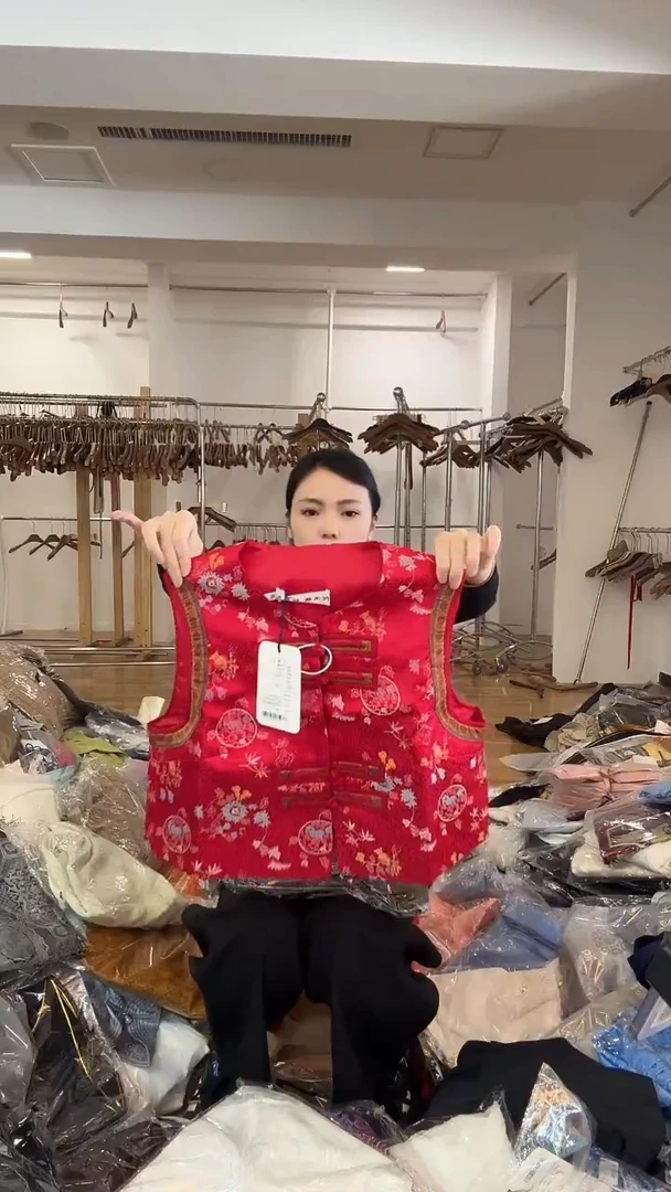 XL 130斤以里   马甲