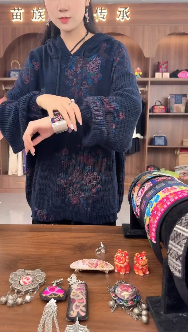 织绣扶光苗绣传承L22