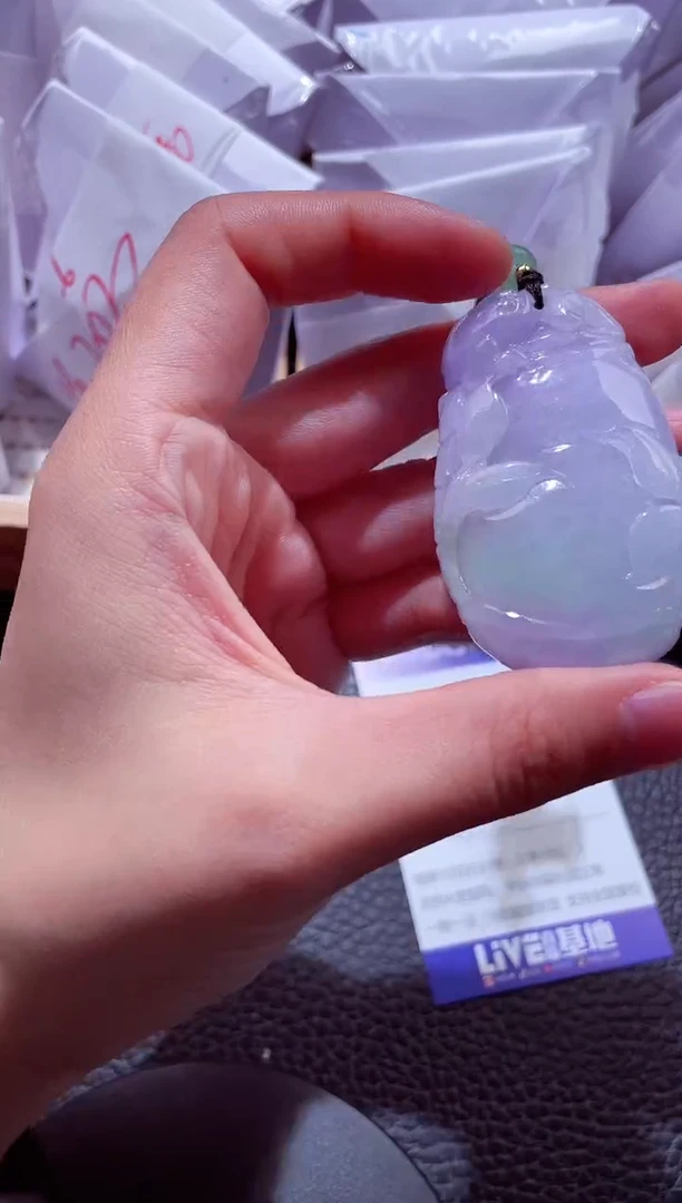 颈饰未镶嵌翡翠00009158