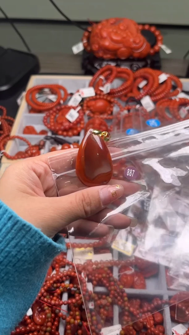 【闪购商品】南红玛瑙珠宝奇石未镶嵌887