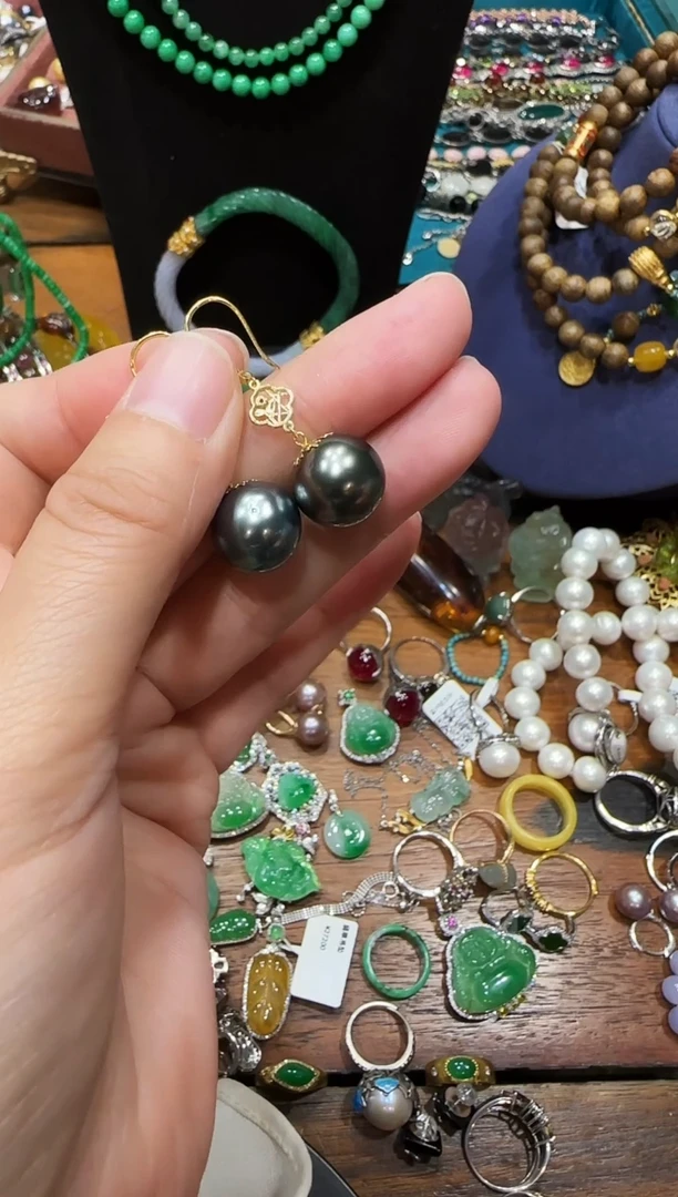 无非金属黑色珠珠