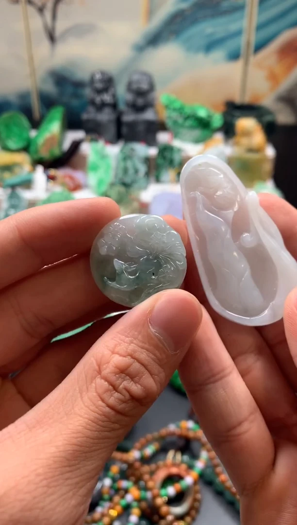 颈饰未镶嵌翡翠天然A货翡翠两个