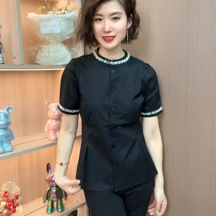 条纹圆领钉珠夏季短袖常规款衬衫法式小众设计感衬衣减龄时尚洋气