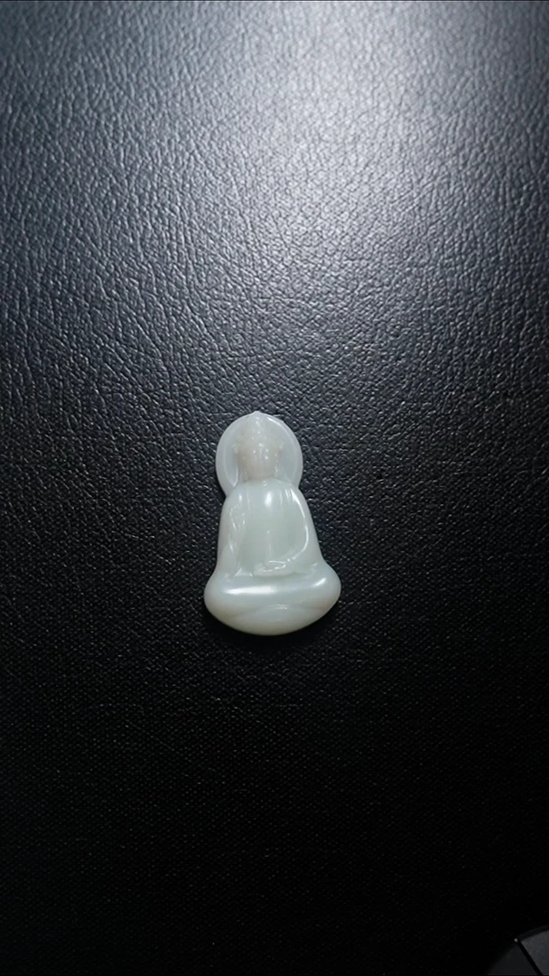 颈饰未镶嵌和田玉观音