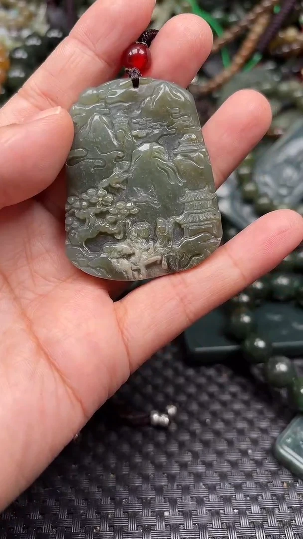 和田玉未镶嵌颈饰1