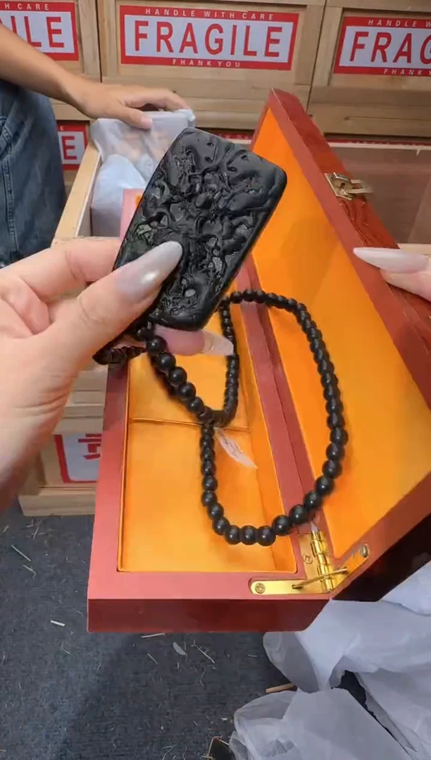 精美手串（无礼盒）