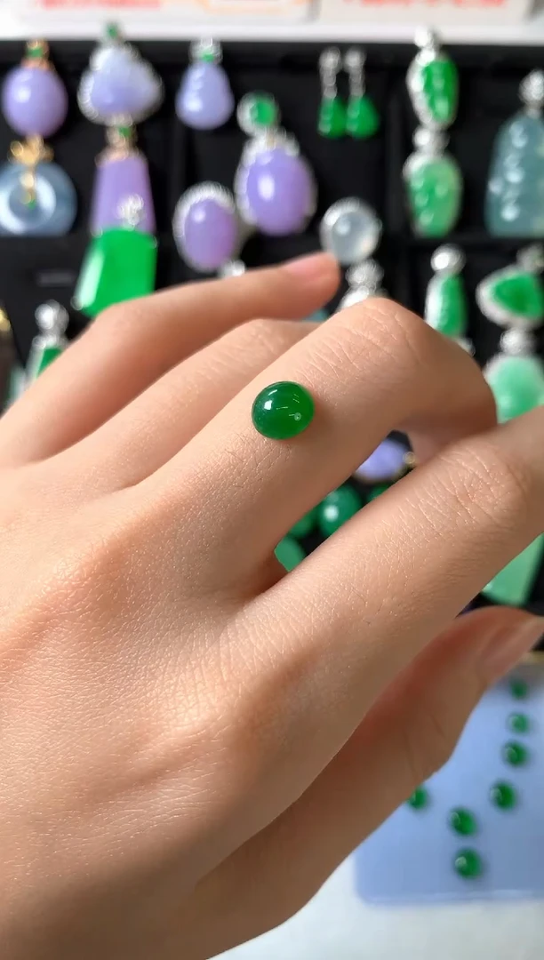 定制翡翠未镶嵌 裸石（镶嵌定制）