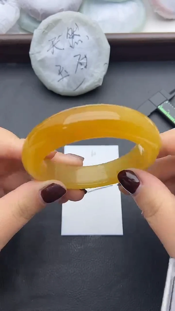 未镶嵌手镯石英质玉60+55/56