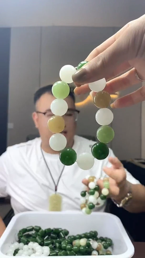 未镶嵌和田玉珠宝奇石多样性随机发一