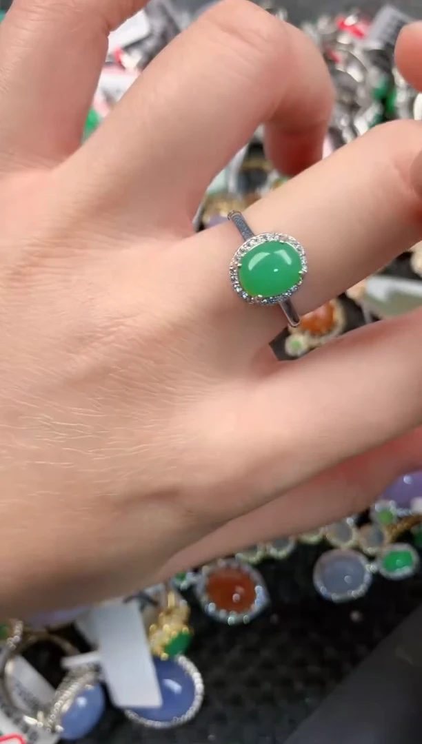 银S925镶嵌戒指翡翠888      5