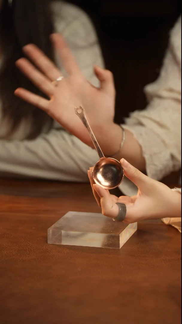 Y云长甄选猫儿勺-锤纹纯紫铜