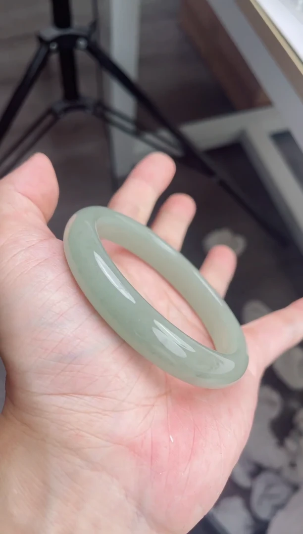 未镶嵌手镯石英质玉97-59