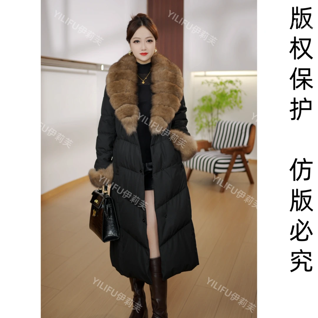 YILIFU【奢香夫人】2025新款真毛狐狸毛90白鹅绒服时尚羽绒服