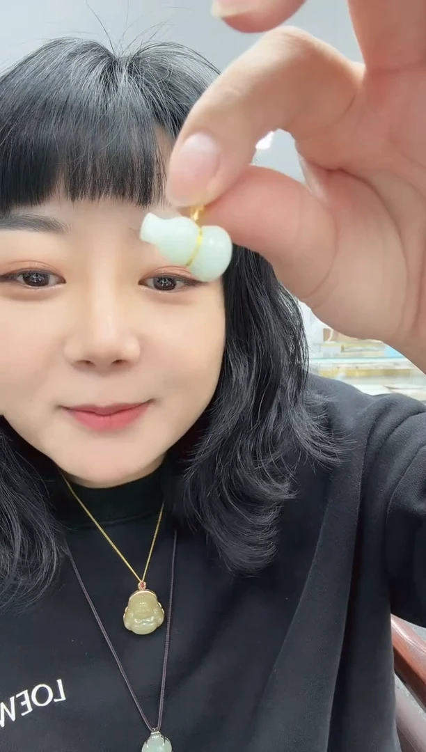 颈饰未镶嵌翡翠翡翠葫芦吊坠