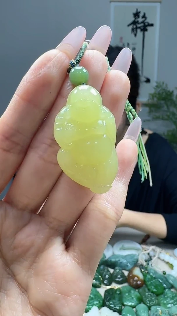 未镶嵌和田玉挂件1