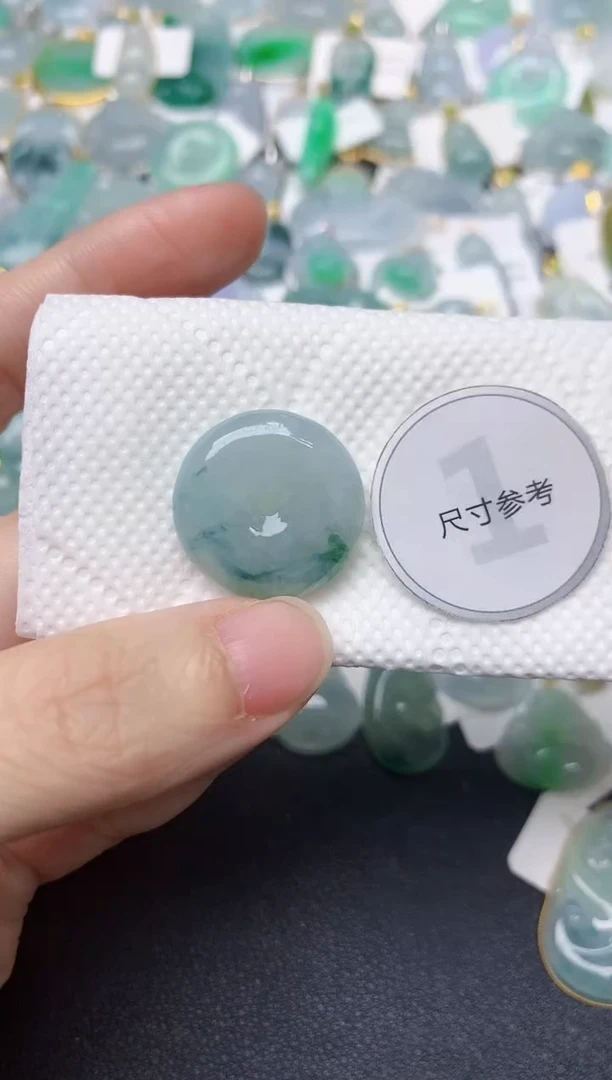 颈饰未镶嵌翡翠天然缅甸A货翡翠