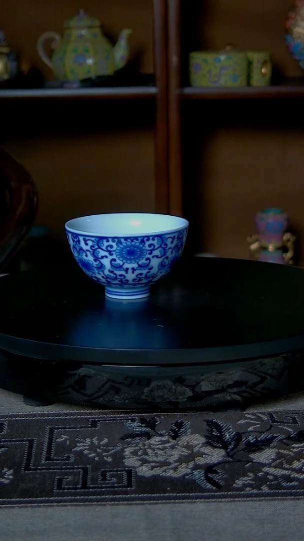 景德镇手工莲花鸡心主人杯