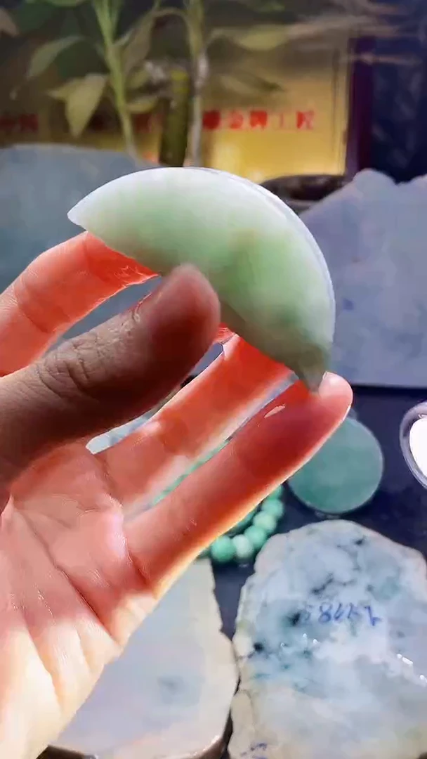 未镶嵌挂件翡翠小雨422