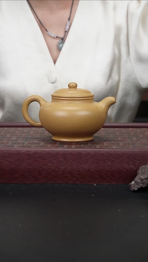 茶壶紫砂lzx黄金段 掇只300CC