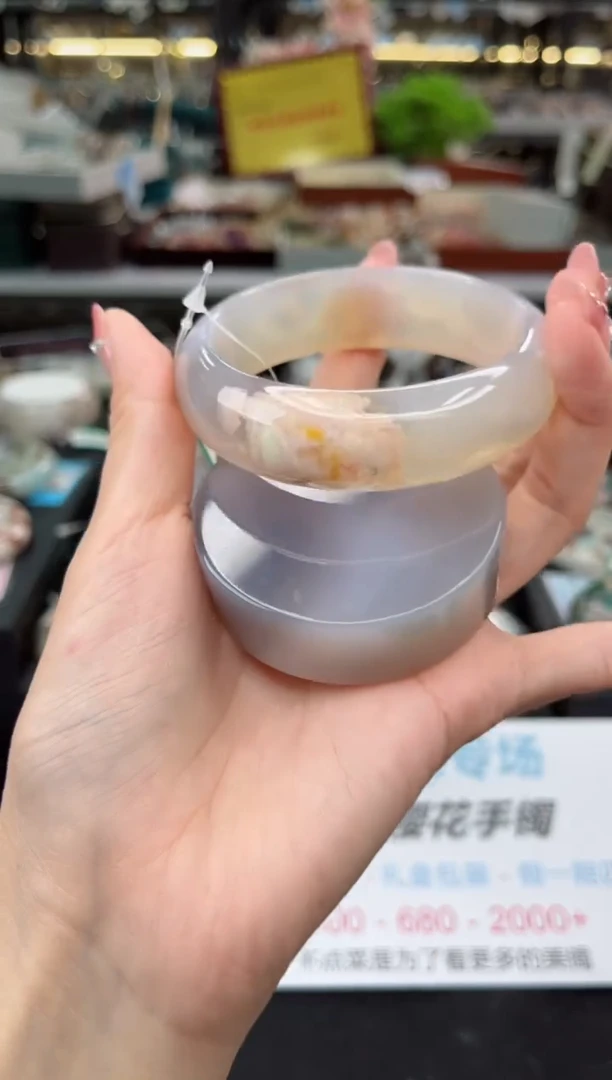 【闪购商品】石英质玉手镯未镶嵌60圈口（赠品镯心）3931296