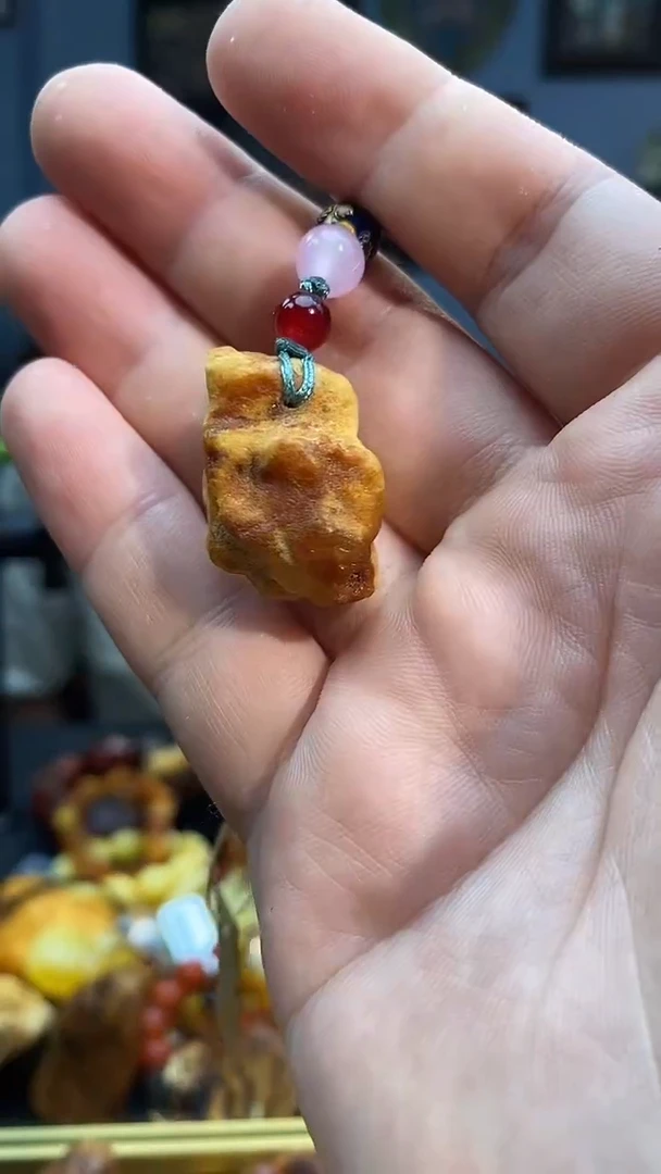 琥珀颈饰未镶嵌手机链