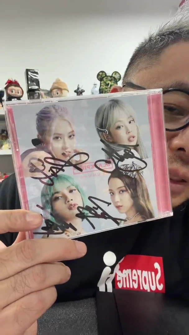 blackpink女团亲签一套