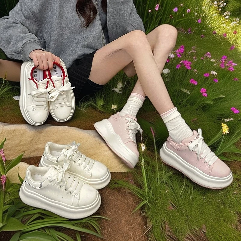 厚底增高小白鞋女轻便简约百搭2025春季新款皮面圆头休闲韩版板鞋