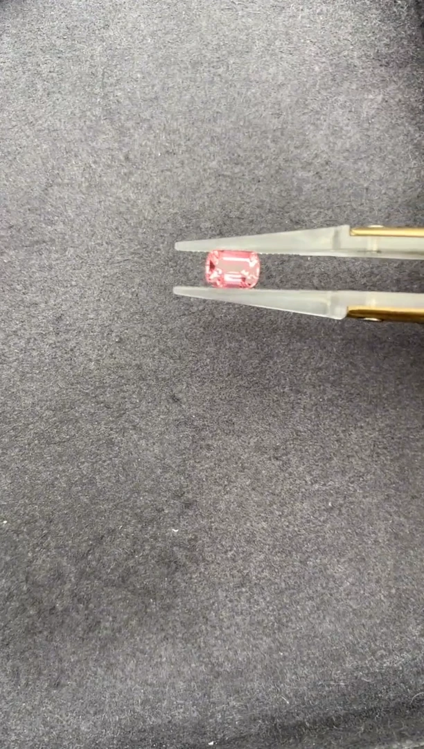 未镶嵌珠宝半成品碧玺1.2ct粉碧玺 定制 GE