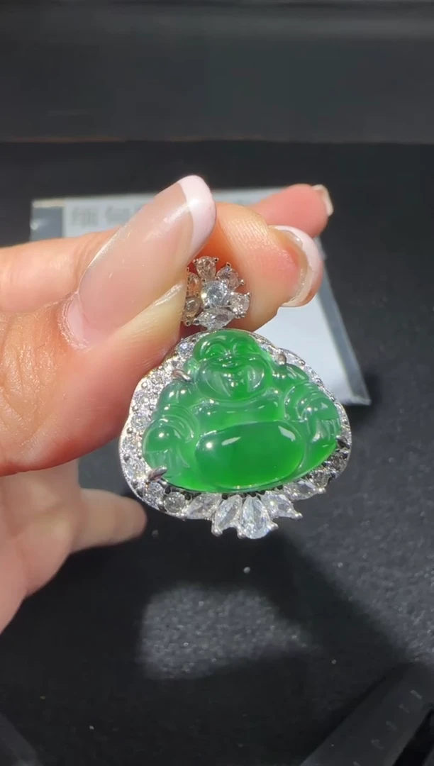 【闪购商品】翡翠吊坠(赠链)未镶嵌多样性发货拍一发一