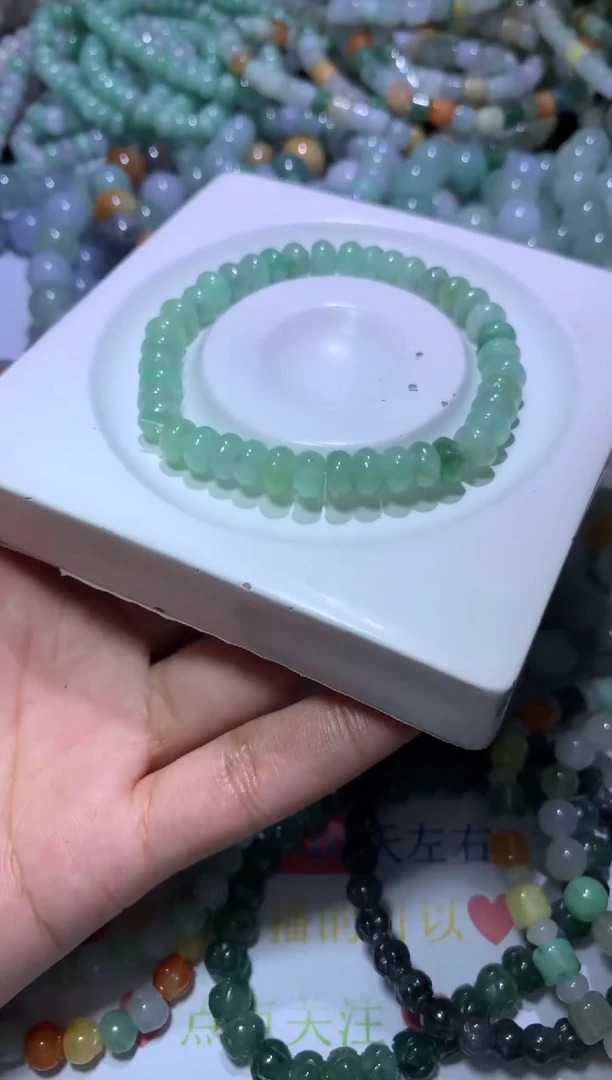 翡翠挂件未镶嵌MJX049793