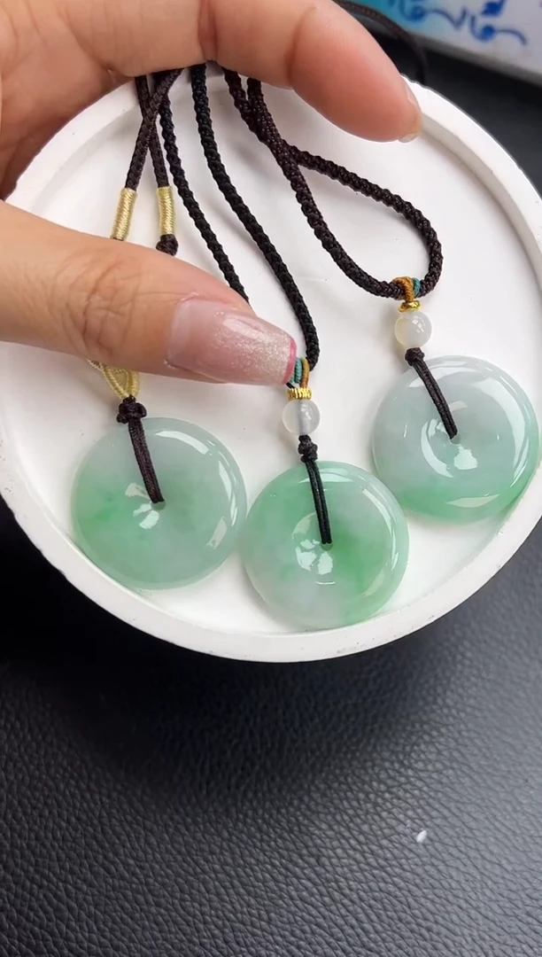 【闪购商品】翡翠颈饰未镶嵌K659-809 平安扣多样性发一