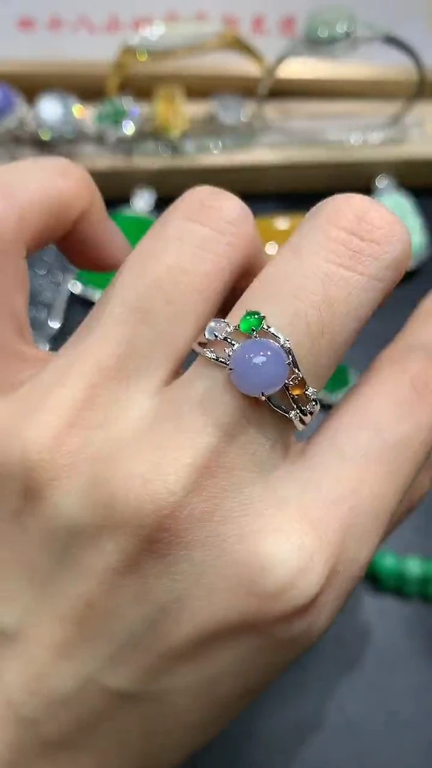 【闪购商品】翡翠戒指18K金镶嵌20团购