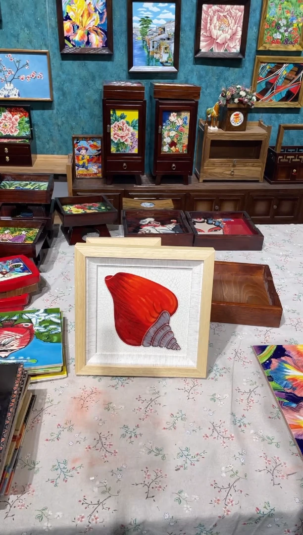 陶瓷27.5*.27.5松木框海螺