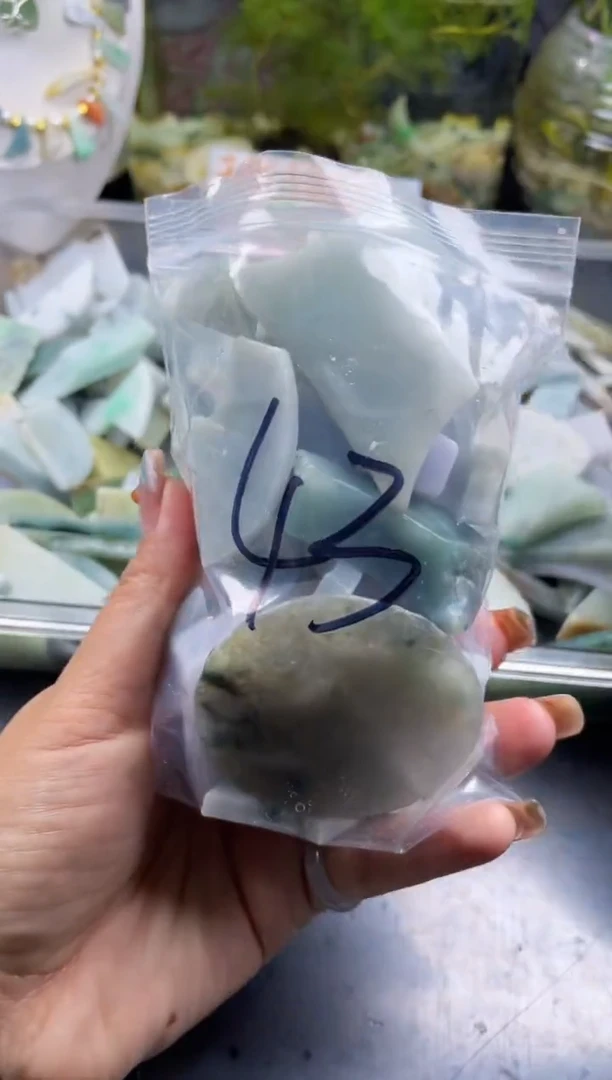 配石翡翠天然翡翠大号500克43