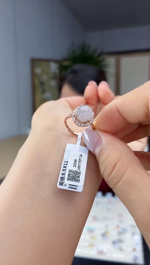 银S925镶嵌戒指翡翠1