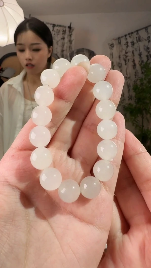 未镶嵌手串和田玉冰羊脂手串 12mm