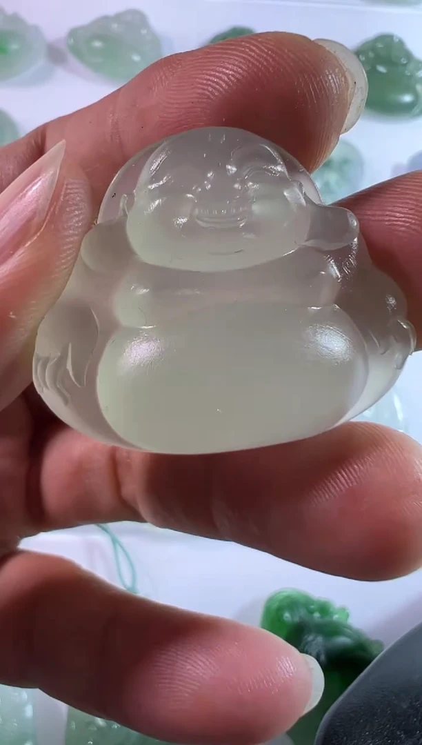 未镶嵌定制翡翠佛公