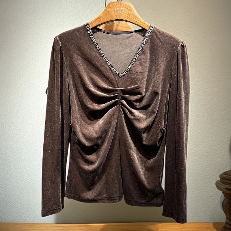 【锦衣服饰】AMY 28005 V领丝绒领口钻小衫