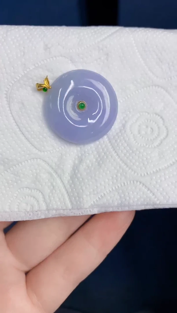 颈饰18K金镶嵌翡翠缅甸天然翡翠A货