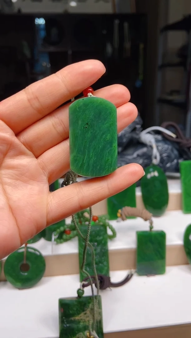 【闪购商品】和田玉挂件未镶嵌1