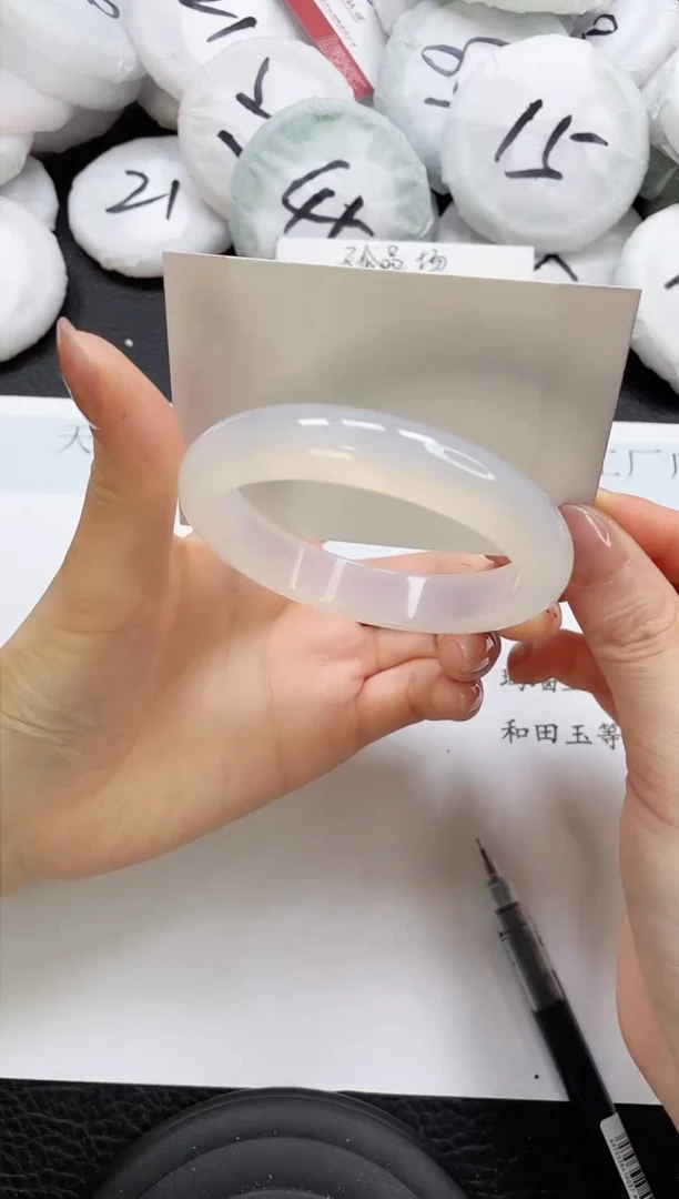 石英质玉手镯未镶嵌363-60