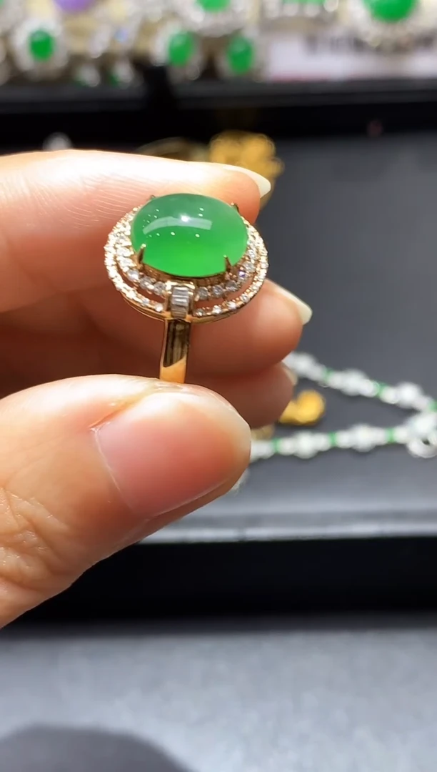 18K金镶嵌戒指翡翠577-中国好珍宝