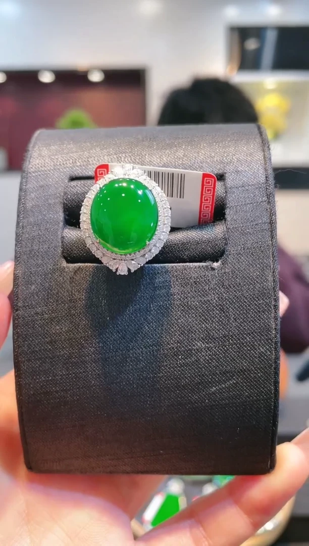 【闪购商品】翡翠颈饰18K金镶嵌A57天然A货翡翠两用款戒指1