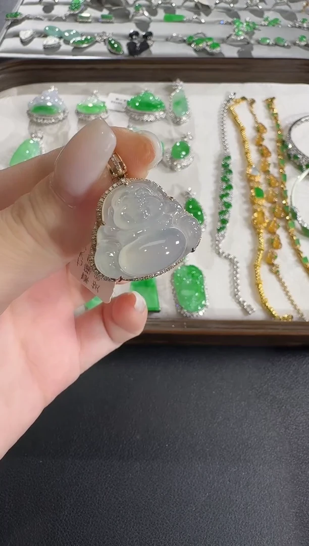 吊坠(不含链)18K金镶嵌翡翠【源头工厂】钻石镶嵌