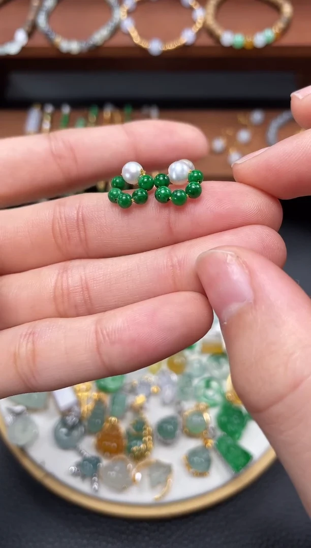 【闪购商品】翡翠耳钉18K金镶嵌2个   JK628